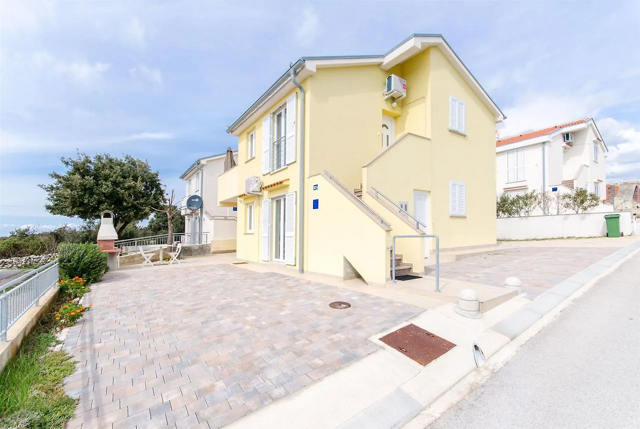 Apartments Andrea Mandre Chorvatsko